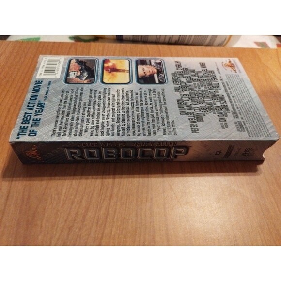 Robocop VHS Tape - Peter Weller, Nancy Allen, Ronny Cox - Picture 6 of 7